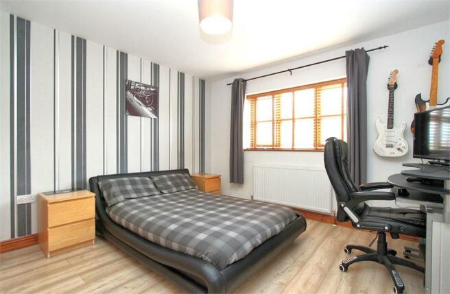 Photo 15