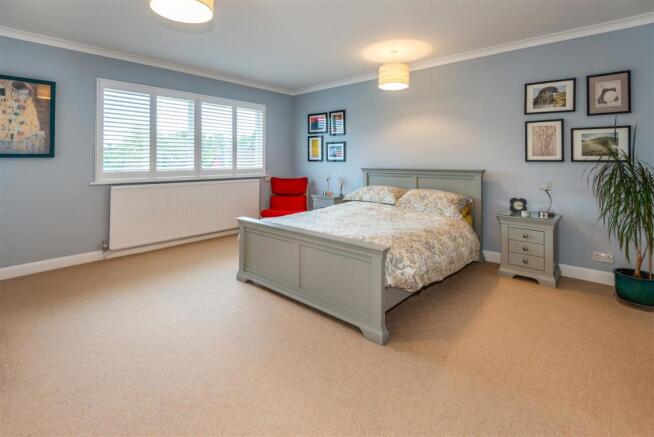 8523019-interior15.jpg