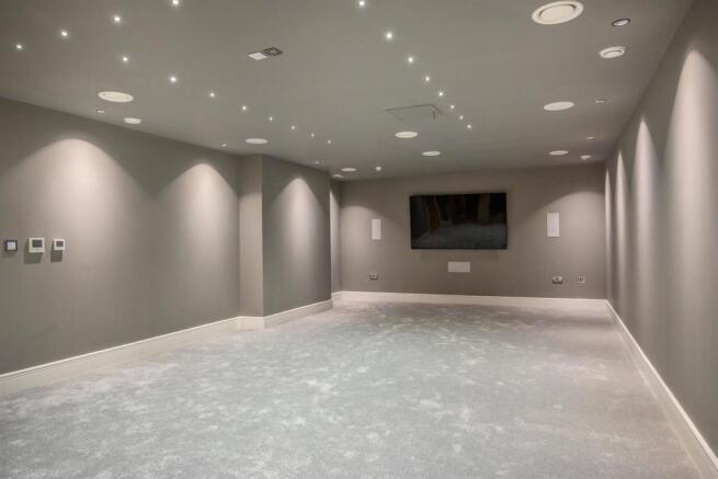 8502843-interior20.jpg