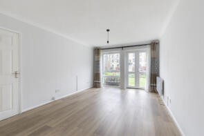 8, Elm Court, Hillcourt Road, Cheltenham GL52 3JU