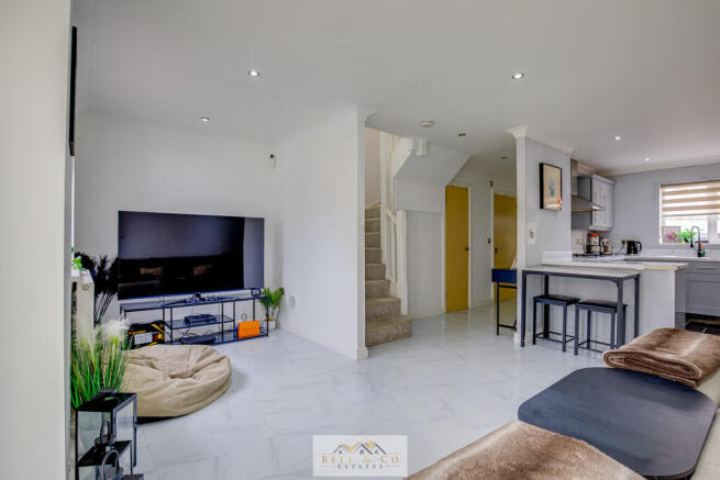 4 bed Town House for sale Image 9