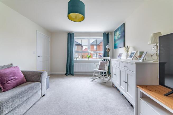 Geranium Close, Newcastle Upon Tyne photo 4