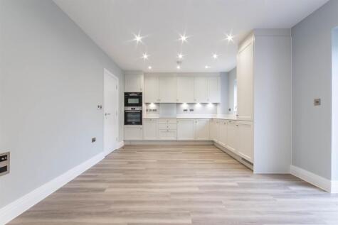 Hawthorn Close, Main Road, Bicknacre, Chelmsford