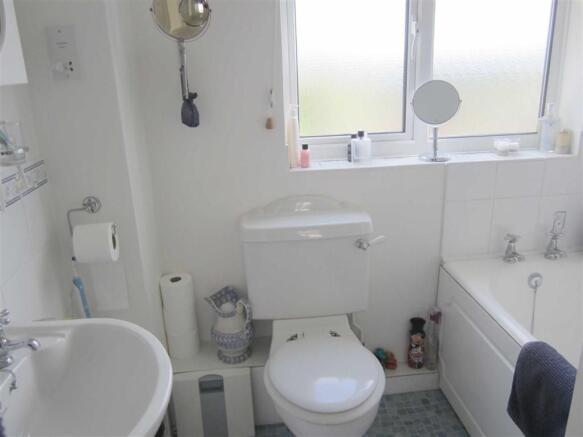 Photo 16