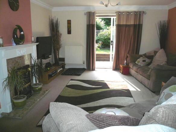 Sitting/dining room