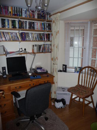 Photo 10