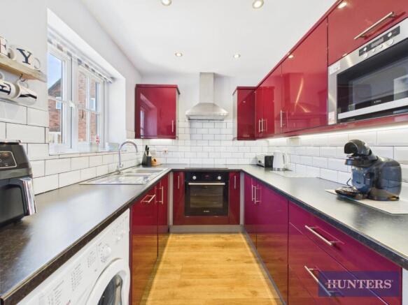 2 bed House for sale Image 3