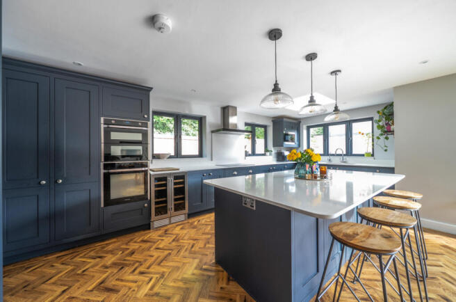 1344111-19-68af43...