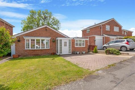Broadlands, Desborough
