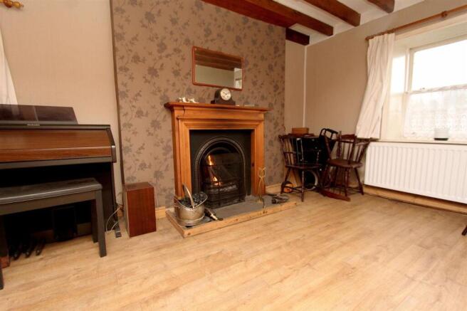 Mold Road, Bodfari, LL16 photo 4