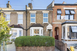136, Bramley Close, London E17 6EG
