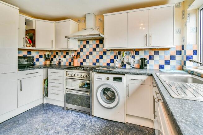 Kitchen (1)