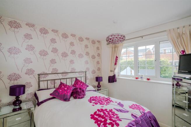 44, Badgers Way, Heath Hayes, Cannock, Staffordshi