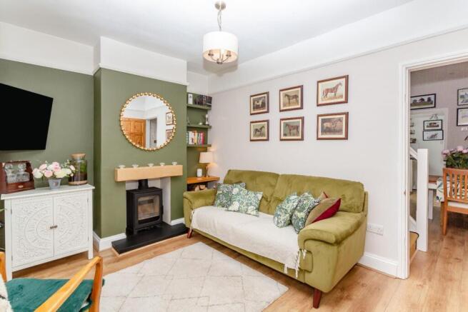 8696613-interior07.jpg