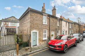 1, Peyton Place, London SE10 8RS