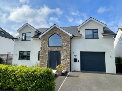 Corfe View Road, Corfe Mullen, Wimborne