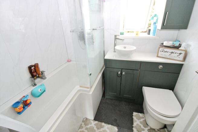 2 bed Terraced for sale Image 9