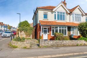 32, Blenheim Gardens, Southampton SO17 3RP