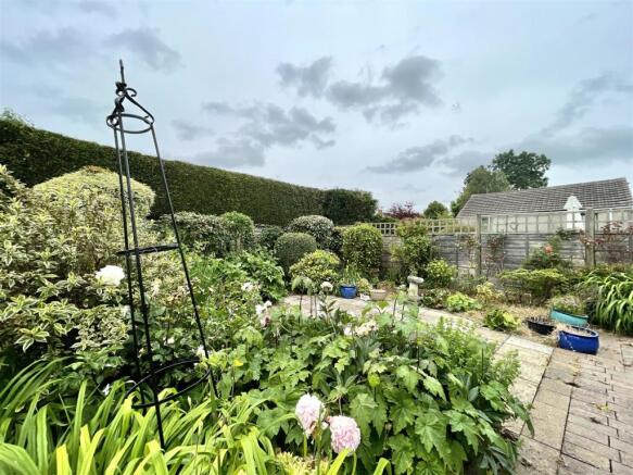 GARDENS