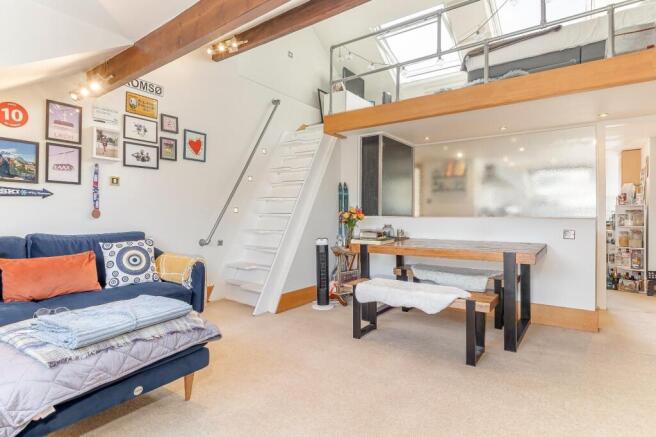 1 bed Apartment for sale Image 8