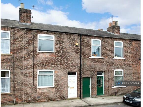 2 bed Terraced to rent Image 5