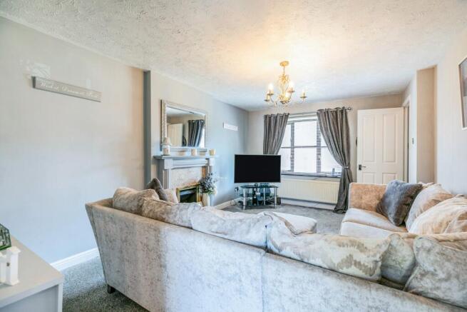 3 bed Detached for sale Image 6