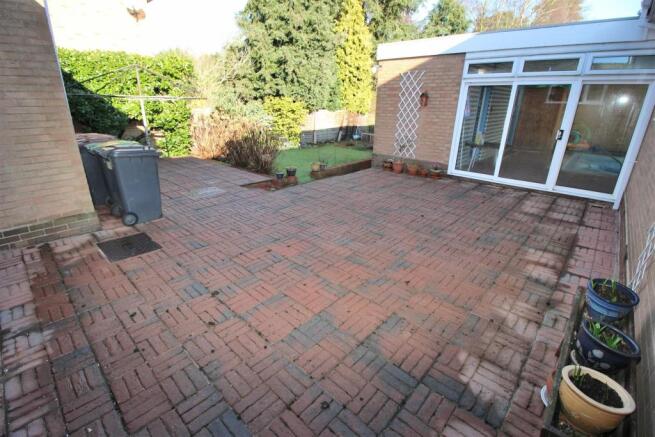 PATIO.JPG