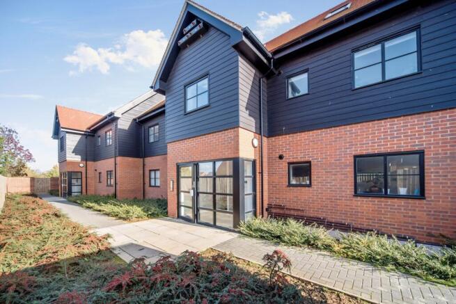 6 Selwin Place (6)