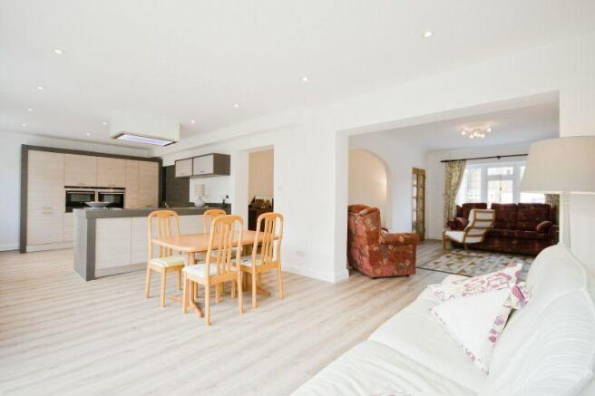 Kitchen/Breakfast Room
