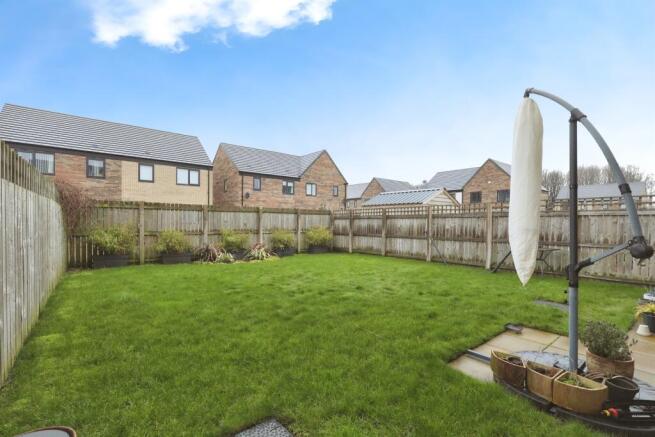 3 bed Semi-Detached for sale Image 4