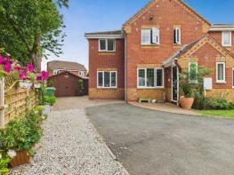 44, Huntingdon Close, Fazeley, Tamworth B78 3XS