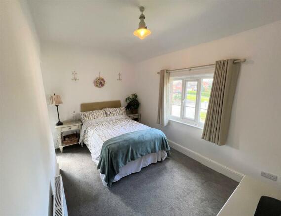 Bedroom 1A.JPG