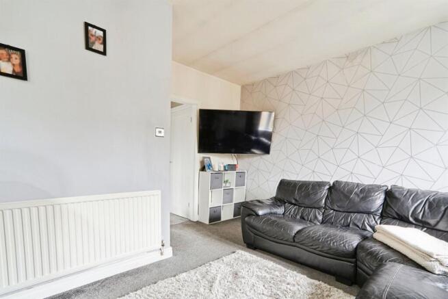 2 bed Apartment for sale Image 10