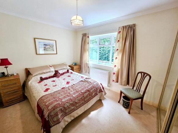 3 bed Detached Bungalow for sale Image 10