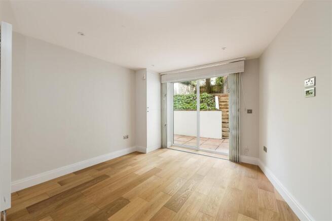 Lettings Brook Green Batoum Gardens- Reception (2)