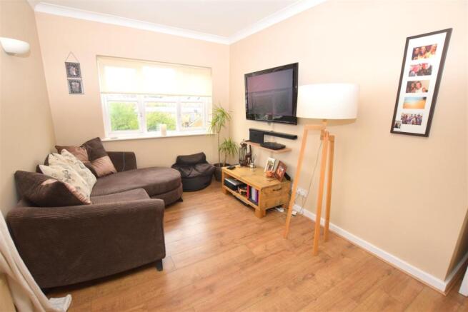 Lounge: