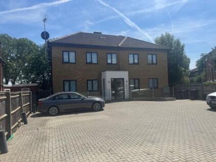 Flat 6, 53 Long Drive, Ruislip, Middlesex