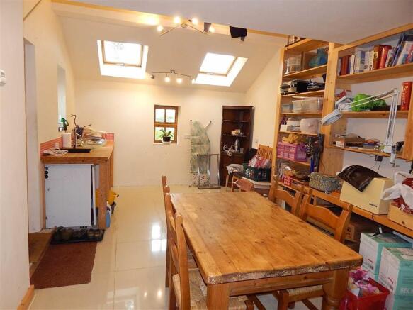Utility/Potential Dining Room