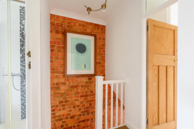 3 bed Semi-Detached for sale Image 5