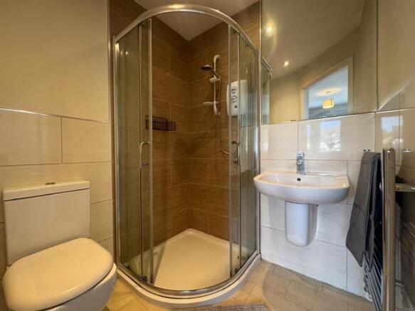 3 bed Semi-Detached for sale Image 10