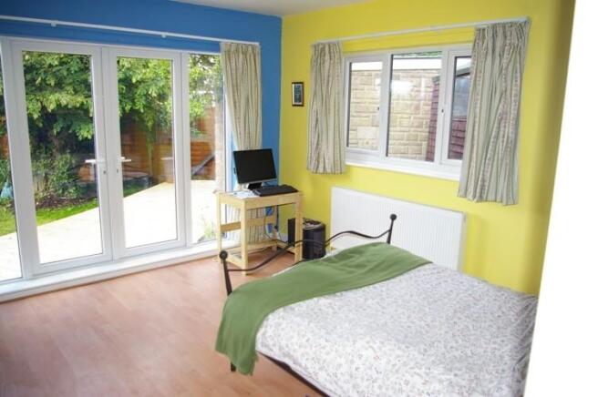 GROUND BEDROOM
