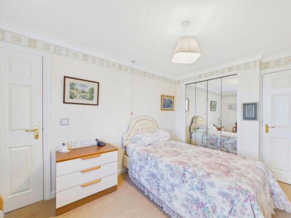 1 bed Flat for sale Image 10