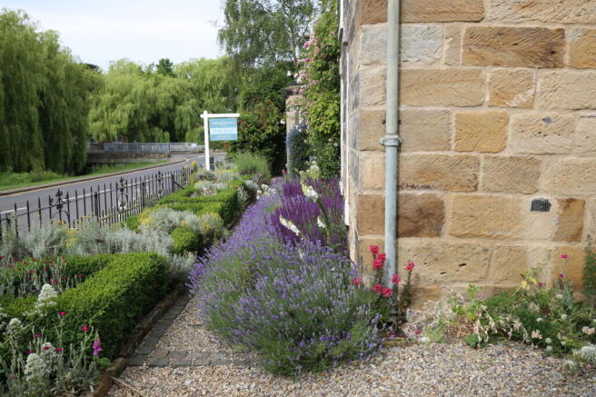 Photo 47
