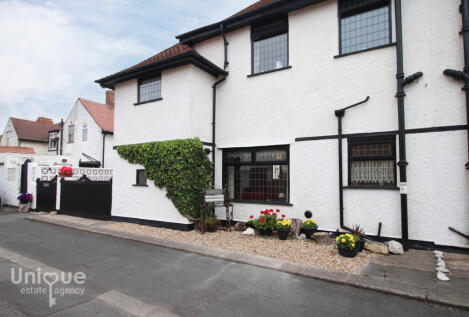 Garden Walk, Way Gate, Thornton-Cleveleys, FY5