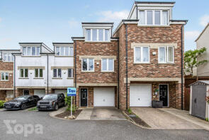 3, Ifield Place, Charles Street, Greenhithe DA9 9US