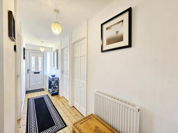 2 bed Detached Bungalow for sale Image 6