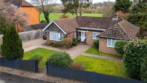 Wylde Thyme, Dark Lane, Bradfield, Reading RG7 6DE