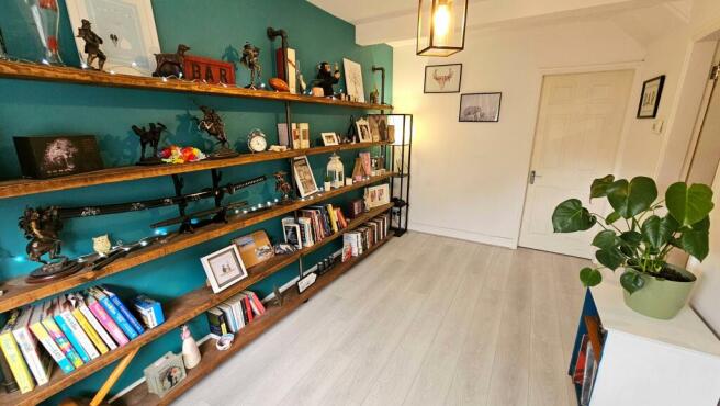 Photo 9