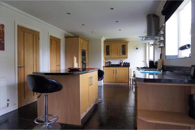 Kitchen / Diner