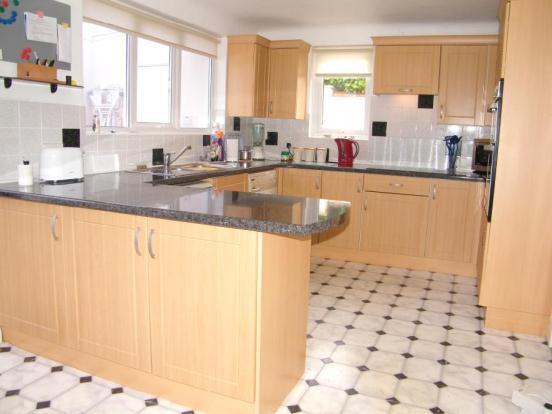 Re-Fitted Kitchen